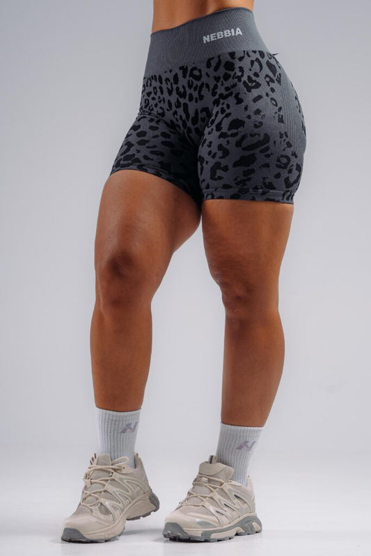 NEBBIA Leopard Primal Formuojantys Push Up šortai, Juodi