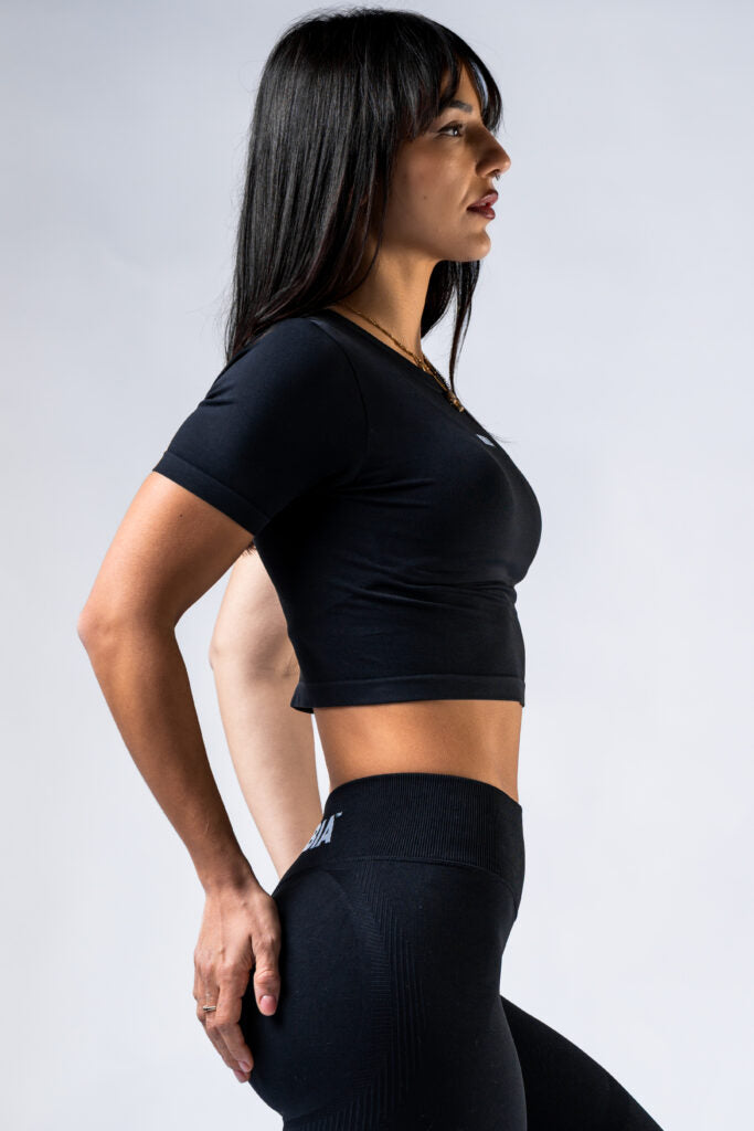 NEBBIA Top POWER Crop Top Palaidinė trumpomis rankovėmis, Juoda