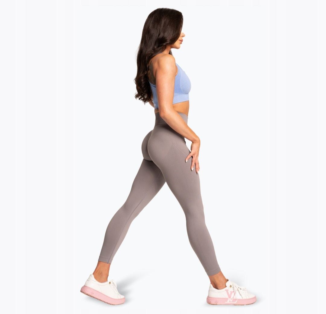 Gym Glamour Scrunch Pilkos tamprės