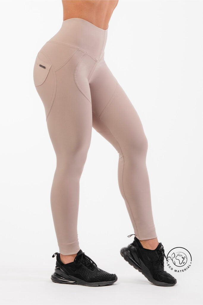 NEBBIA Bubble Butt Formuojančios Kelnės, smėlio