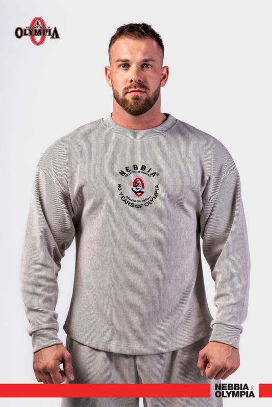 NEBBIA Oversized SIGNATURE OLYMPIA džemperis, šviesiai pilkas