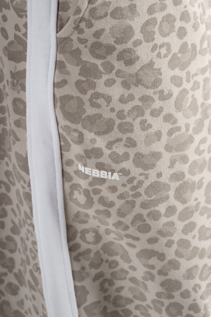 NEBBIA Leopard Primal Plačios Baggy Kelnės, Kreminės