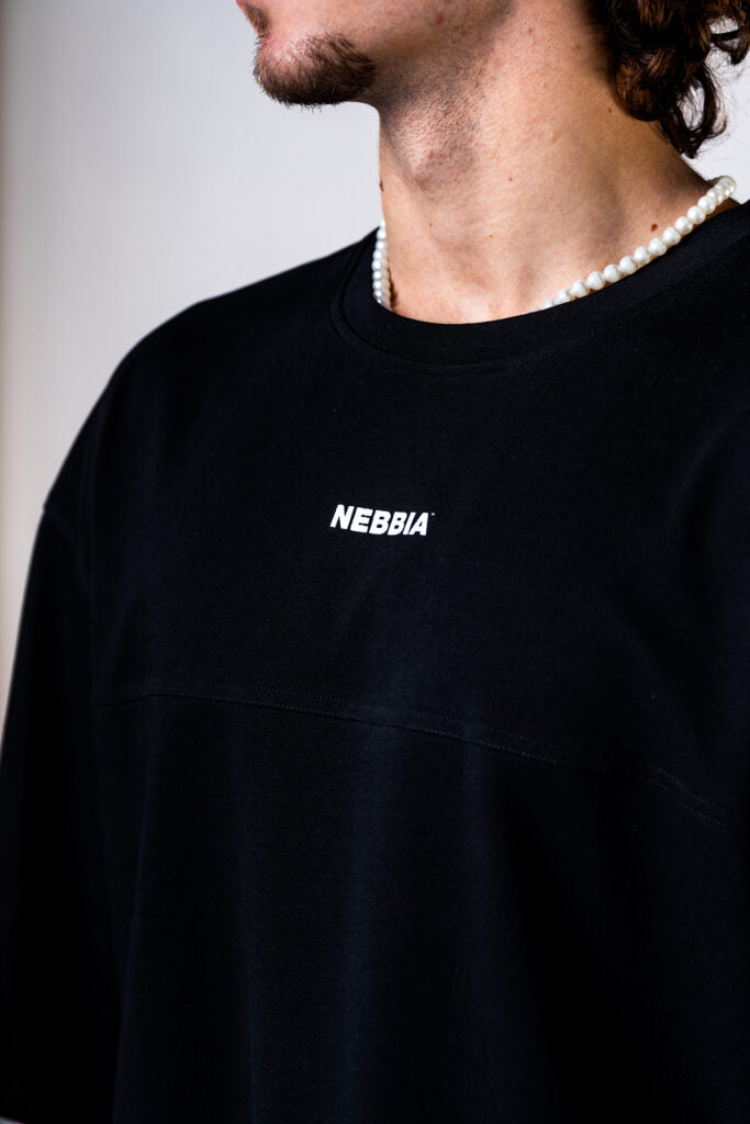 NEBBIA Oversized Tee POWER marškinėliai, juodi