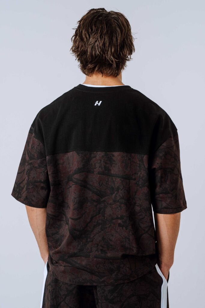 NEBBIA Oversized Tee POWER 89 marškinėliai, tamsiai rudi camo
