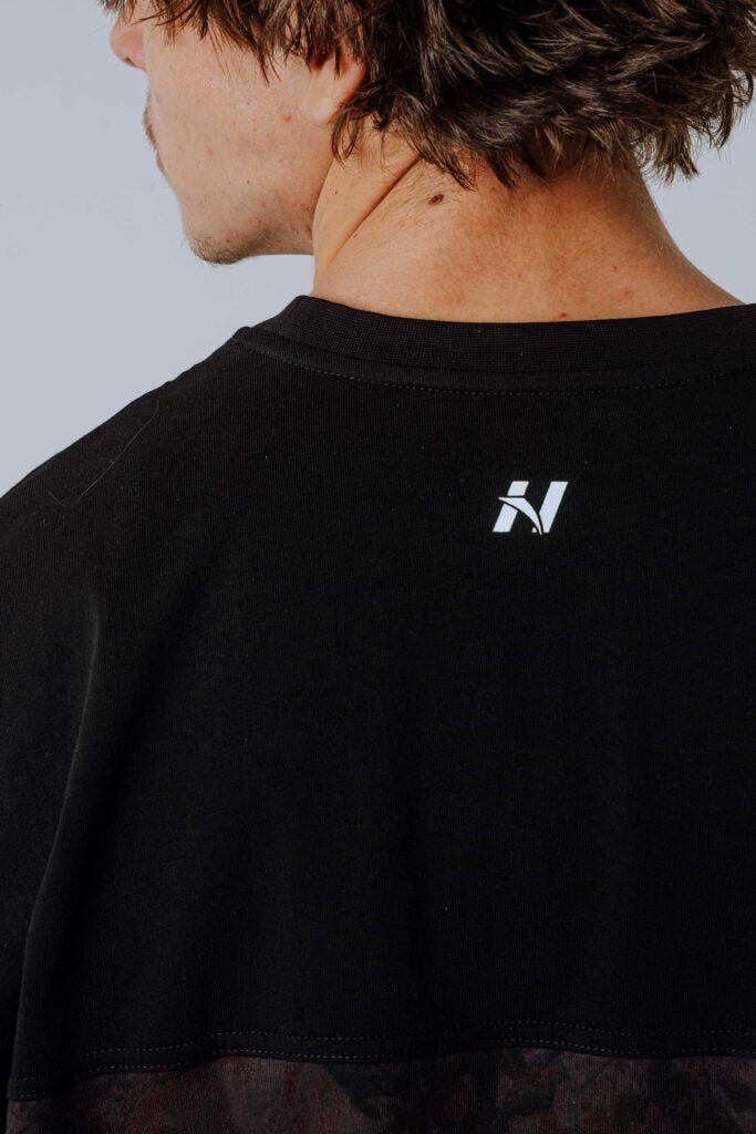 NEBBIA Oversized Tee POWER 89 marškinėliai, tamsiai rudi camo
