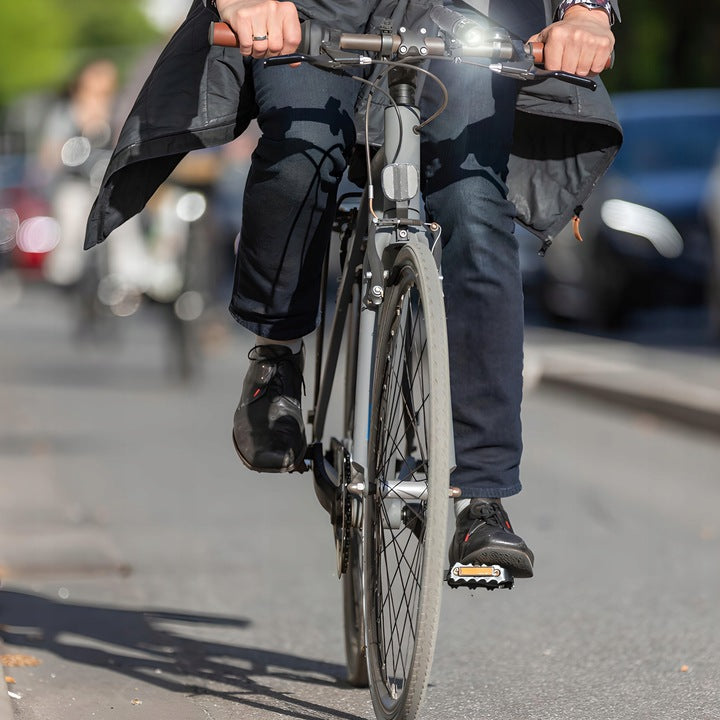 LED priekinis dviračio žibintas