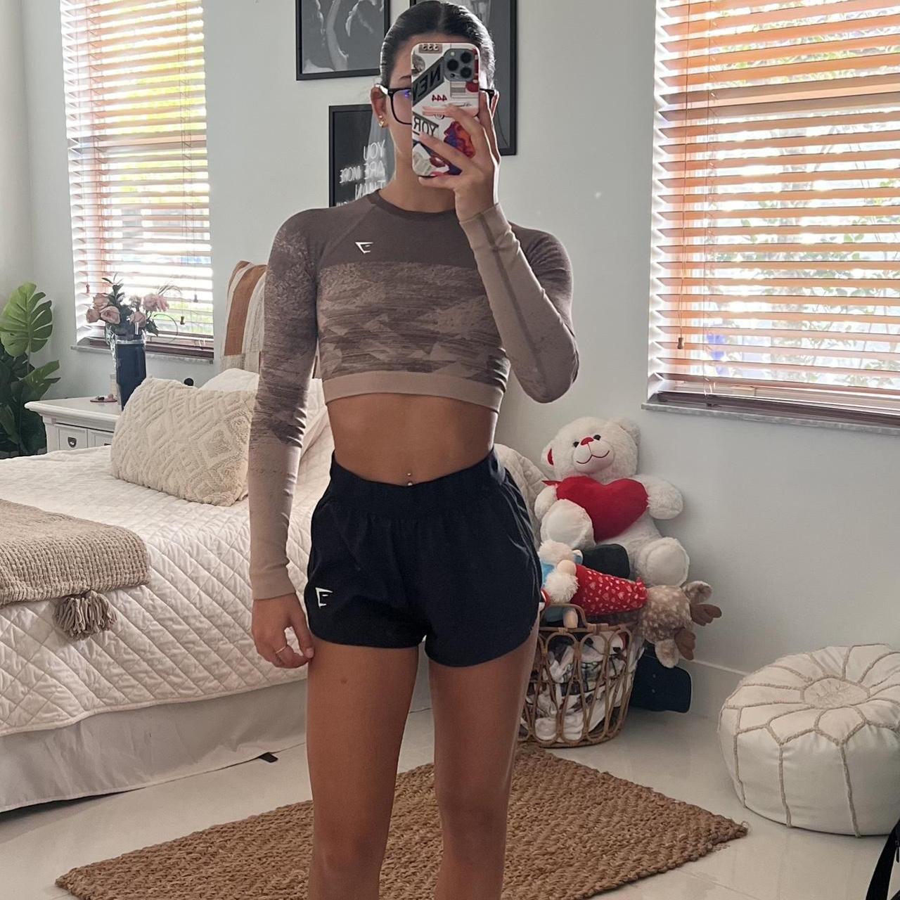 Gymshark Adapt Ombre Triangle Crop Top palaidinė