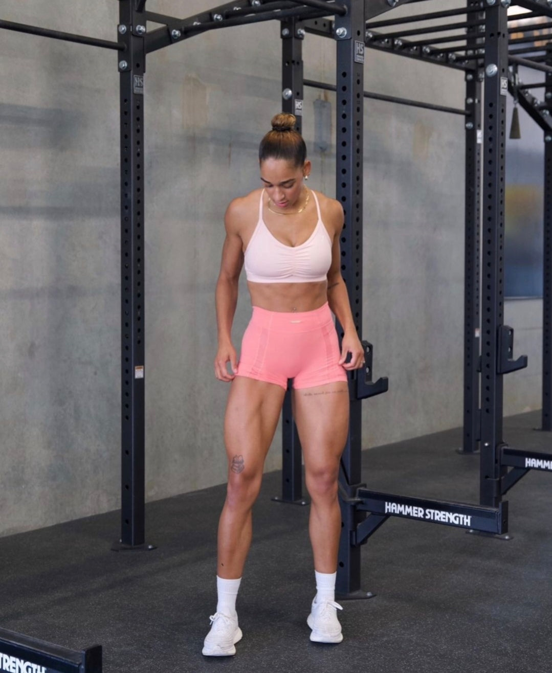 Gymshark Whitney Simmons Rider Šortai Rožiniai