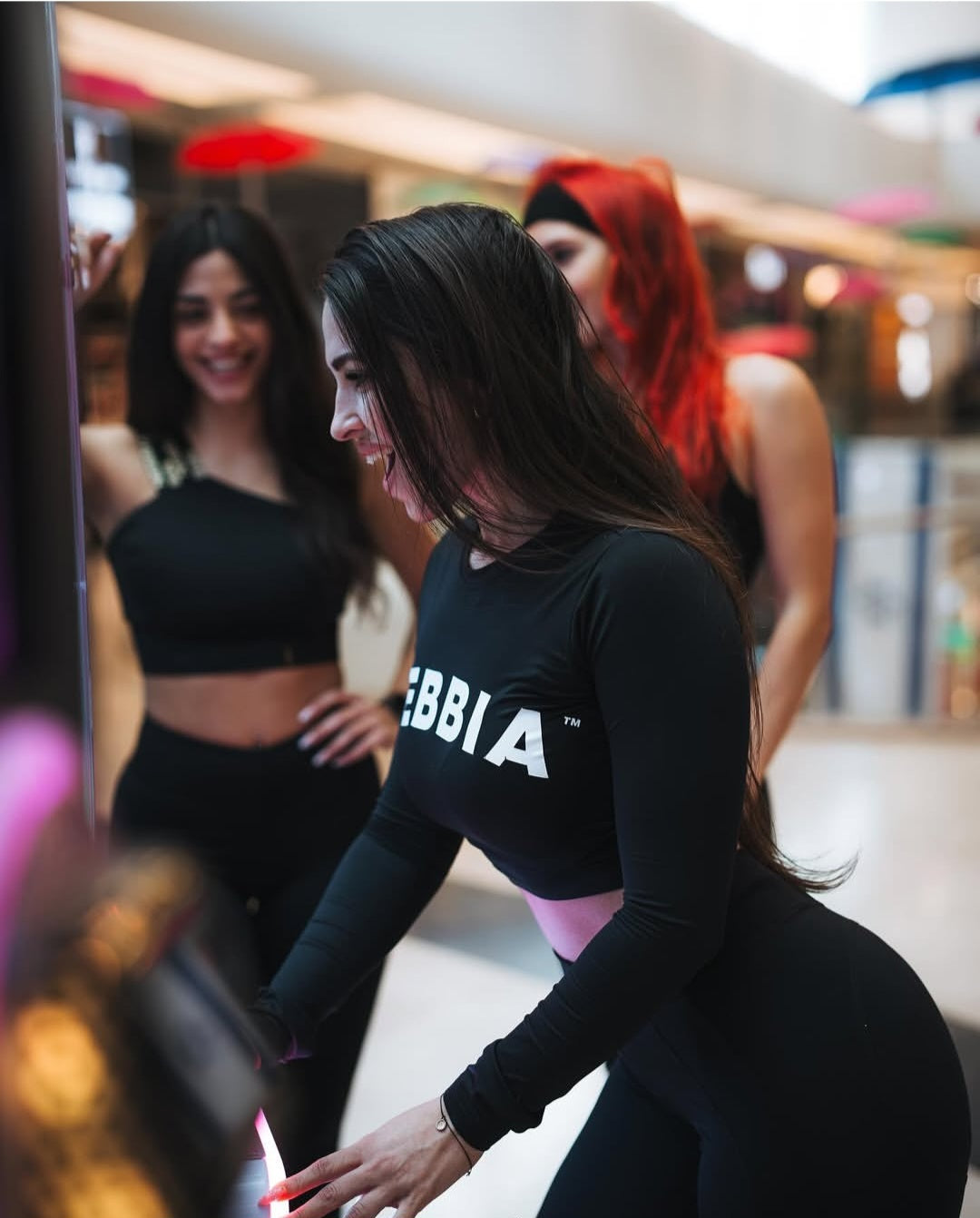 NEBBIA Thumbhole Crop Top Palaidinė