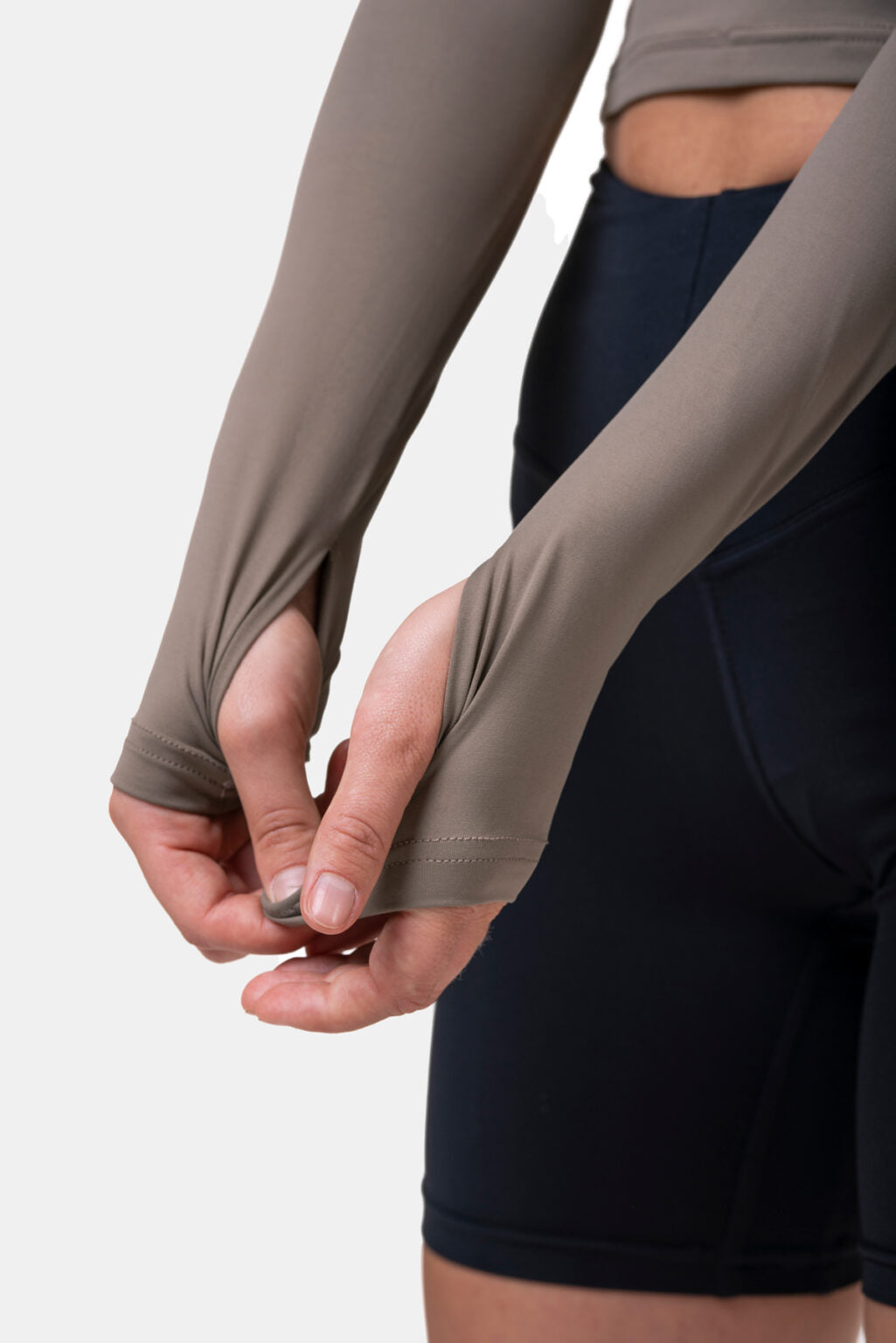 NEBBIA Thumbhole Crop Top Palaidinė, Rusva