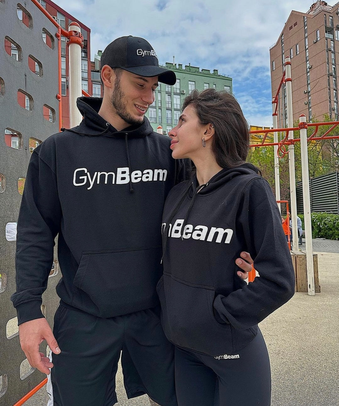 GymBeam Pro Hoodie bliuzonas