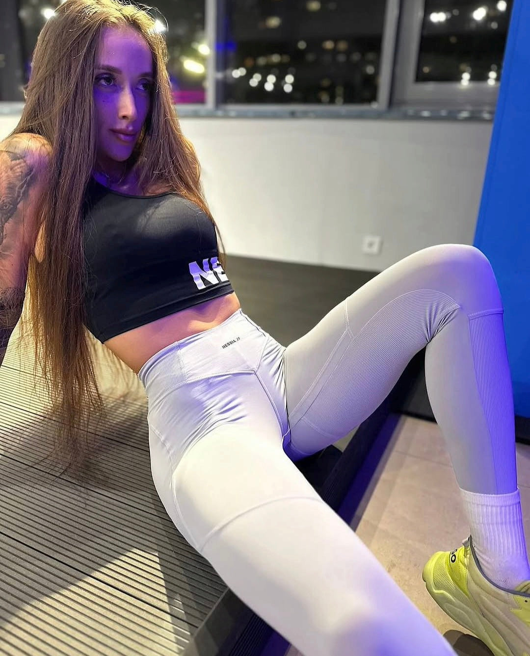 NEBBIA GLUTE PUMP Tamprės, Pilkos