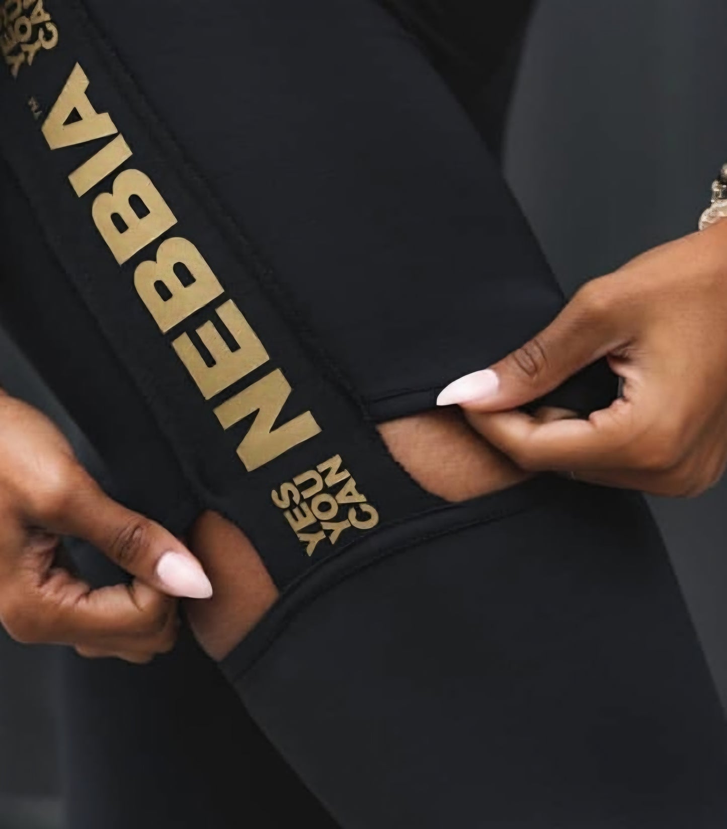 NEBBIA Honey Bunny Tamprės, Juodos