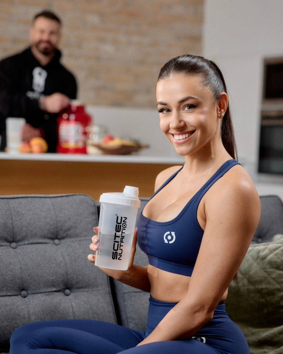 Scitec Plaktuvė 700 ml, Balta